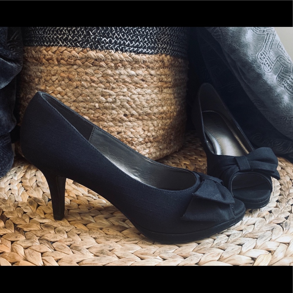 Open toe black heels, heel hight 3.25”